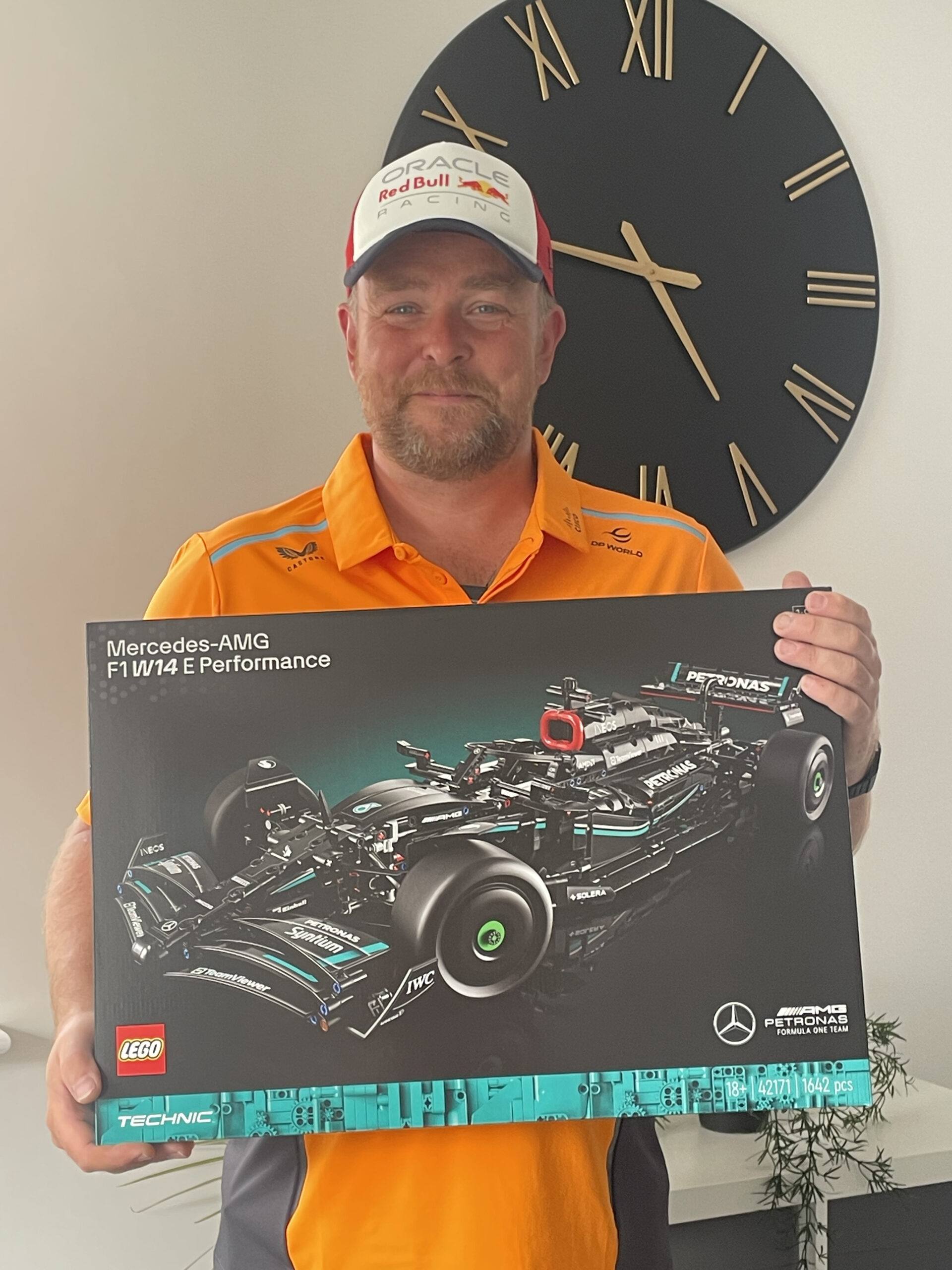 Winner LEGO Technic Mercedes-AMG